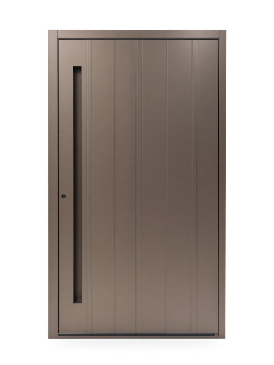 Pivot-Haustür von Kobbe in Bronze-Taupe mit senkrechten Rillen und langem, eingelassenem schwarzem Griff
